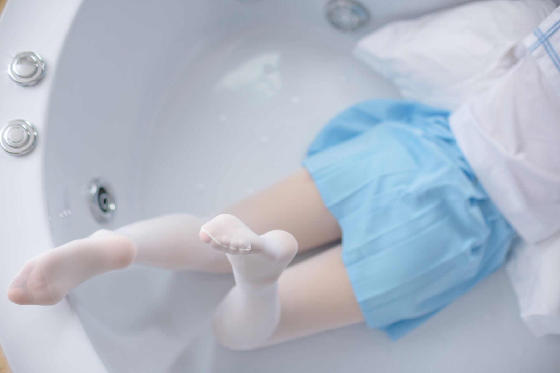 丝袜美腿预览图