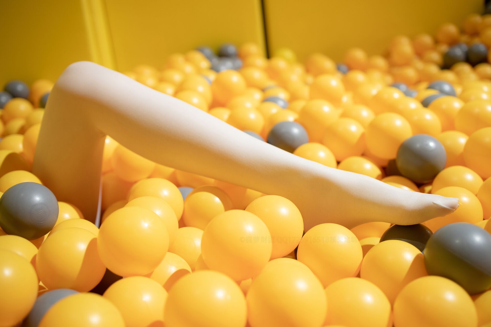 丝袜美腿预览图