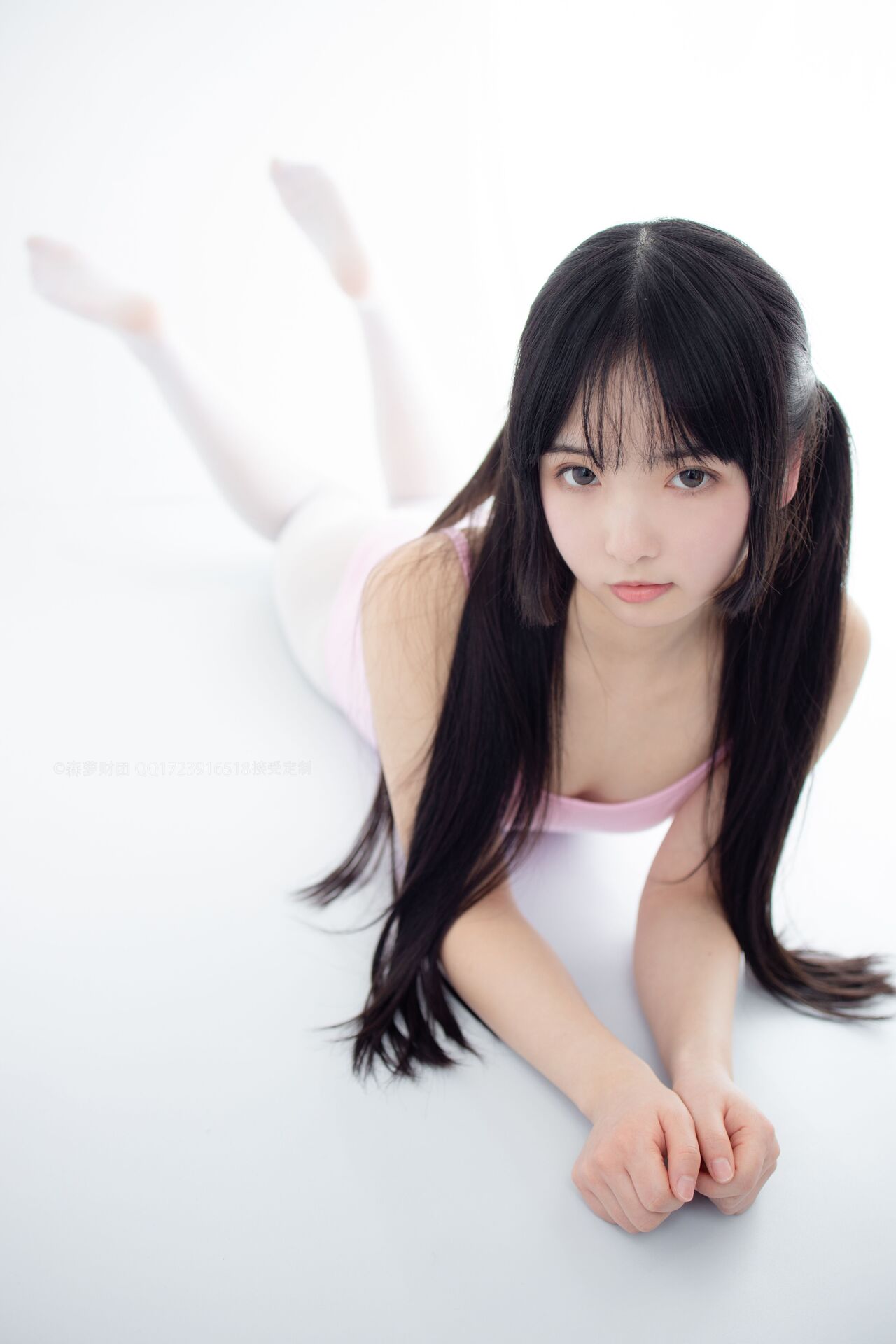 丝袜美腿预览图