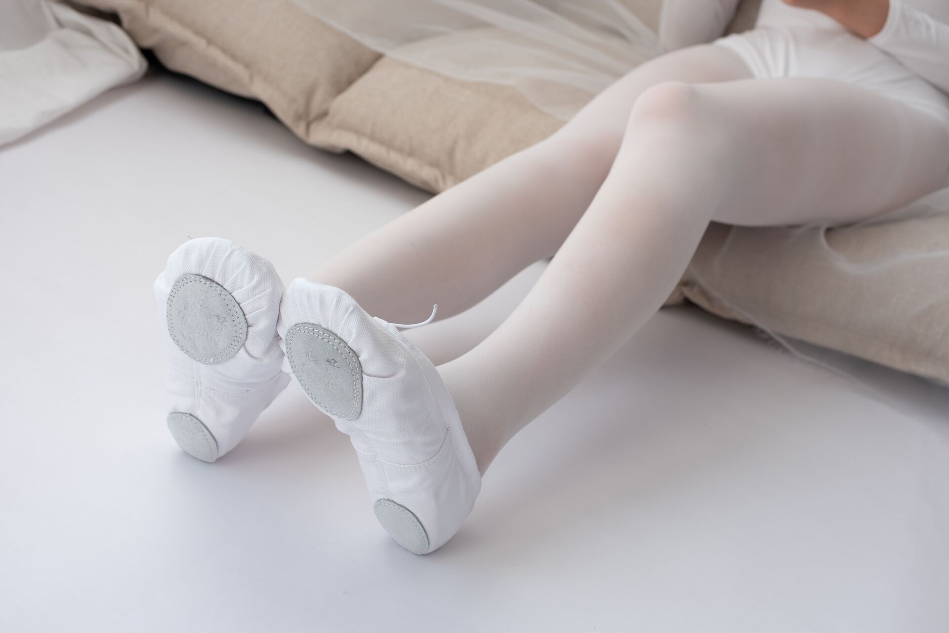 丝袜美腿预览图