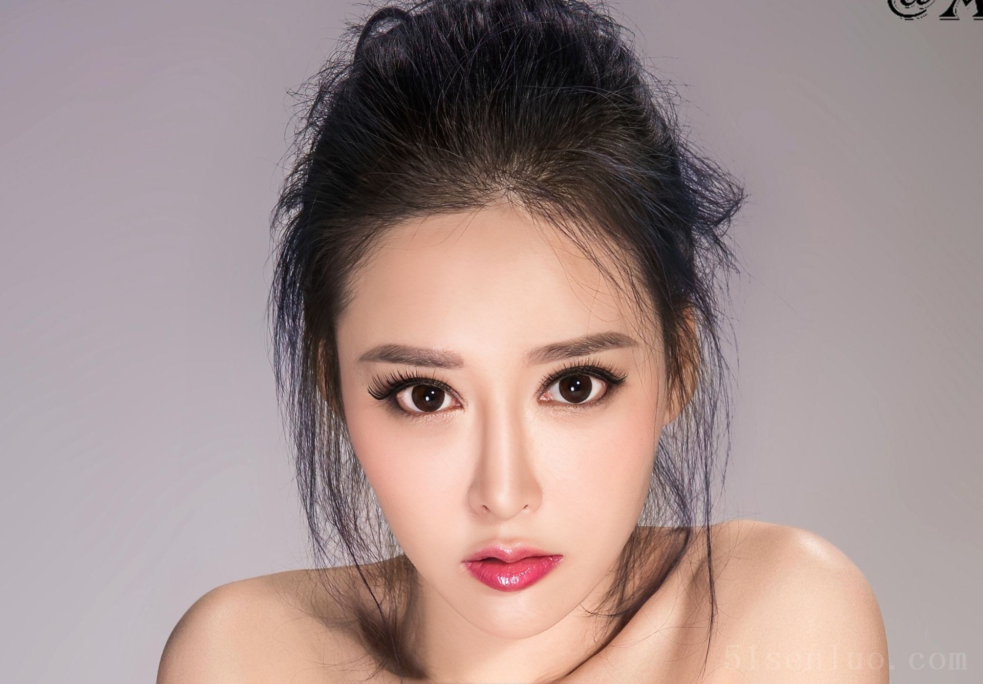 丝袜美腿预览图