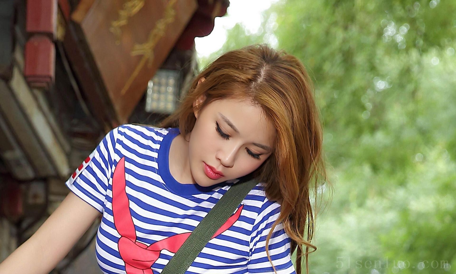 丝袜美腿预览图